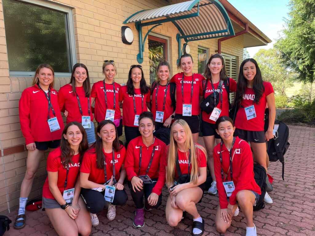 Canada's women junior, senior and relay teams together for a group photo